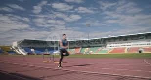 英足总杯焦点：德比郡主场阻克星 利兹联轮换仍能破局？